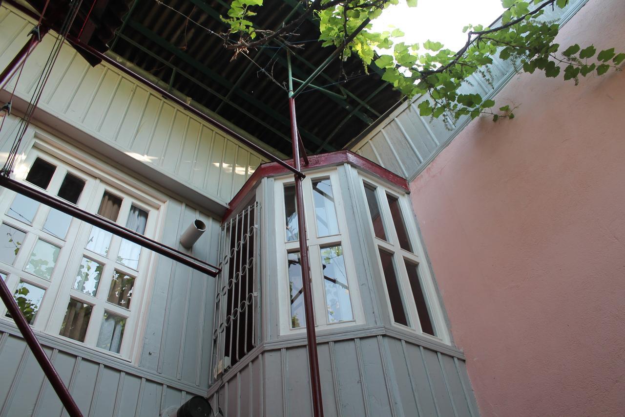 Hostel Old City Sololaki Tiflis Dış mekan fotoğraf